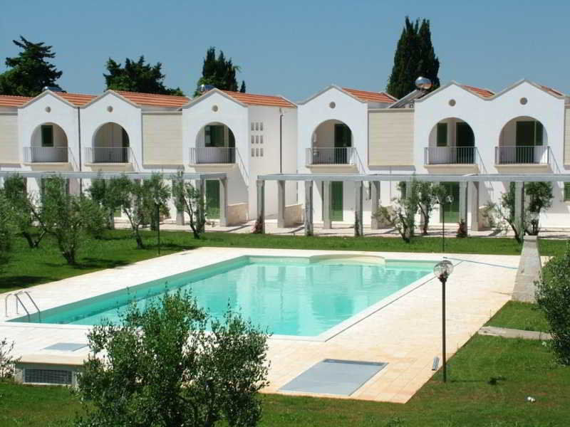 Family Village Otranto Alimini Exterior photo