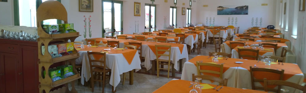 Family Village Otranto Alimini Exterior photo